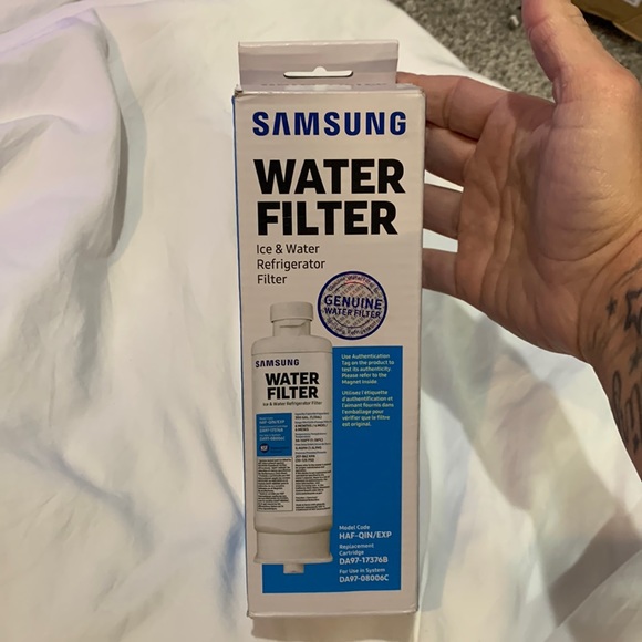 NWT Samsung Genuine Water Filter - Picture 2 of 8